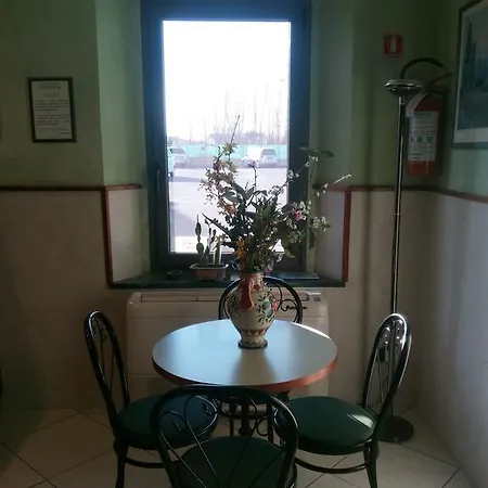 Lea Hotel