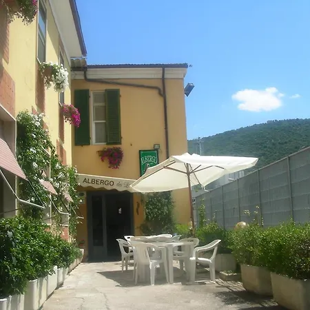 Hotel Lea *